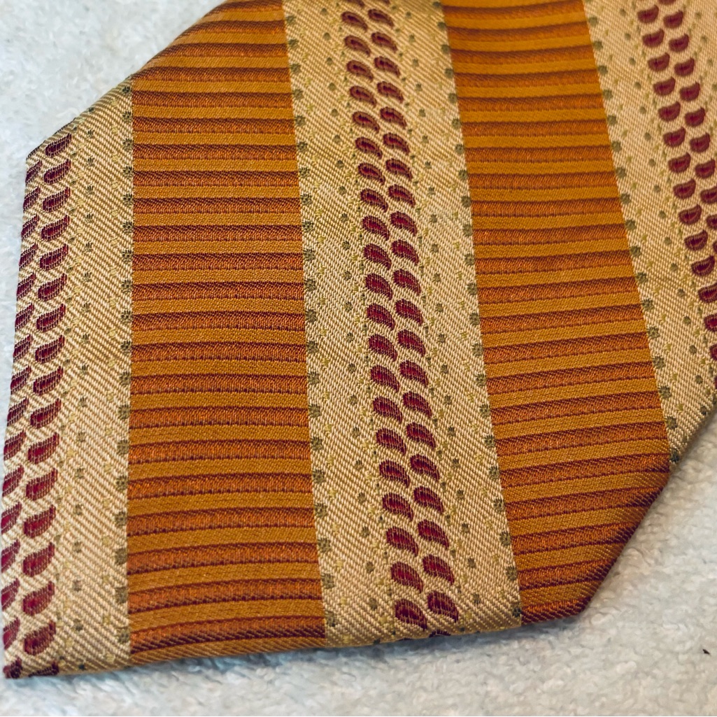 Brand New Stylish Tie By Joseph Abboud